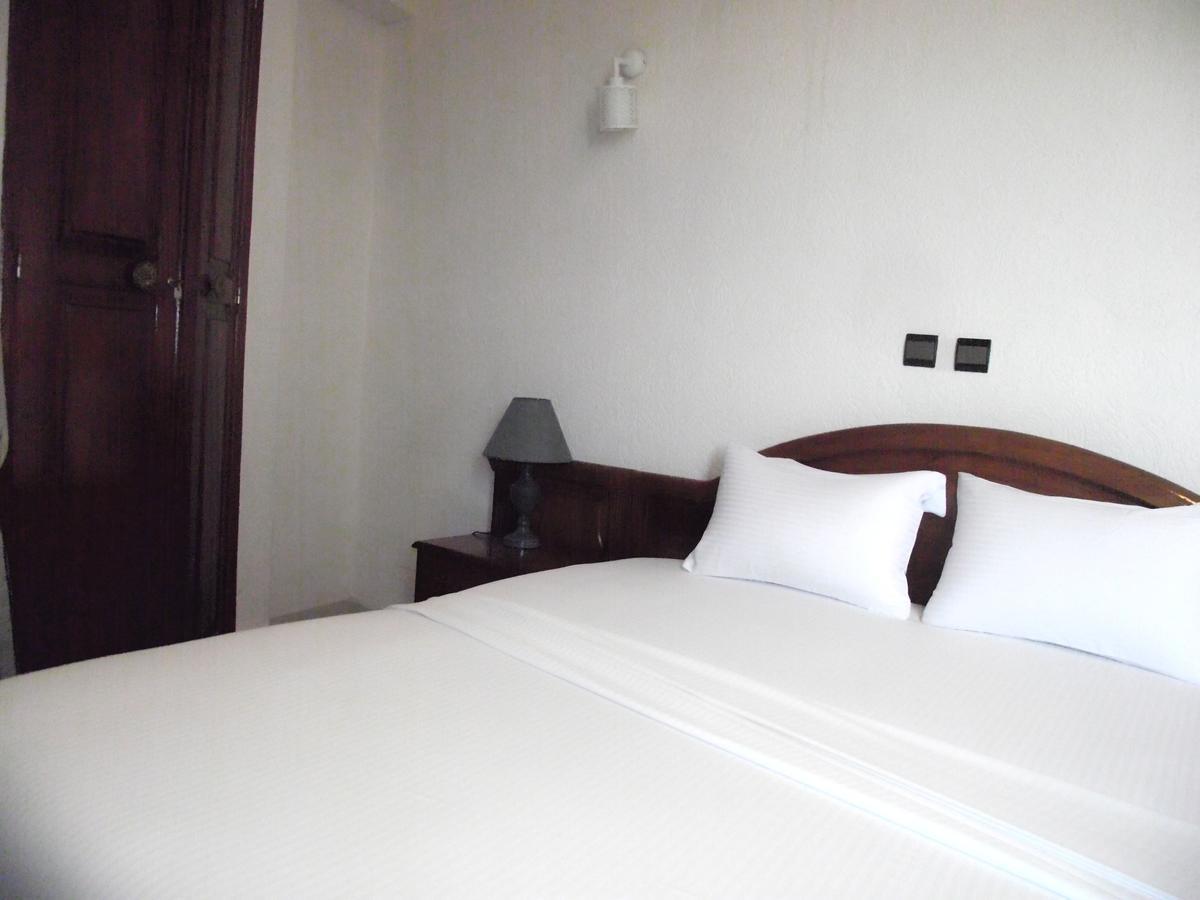 Hotel Ghis Palace Baguida Esterno foto